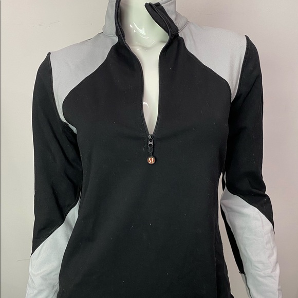 Lululemon Top - Picture 2 of 2